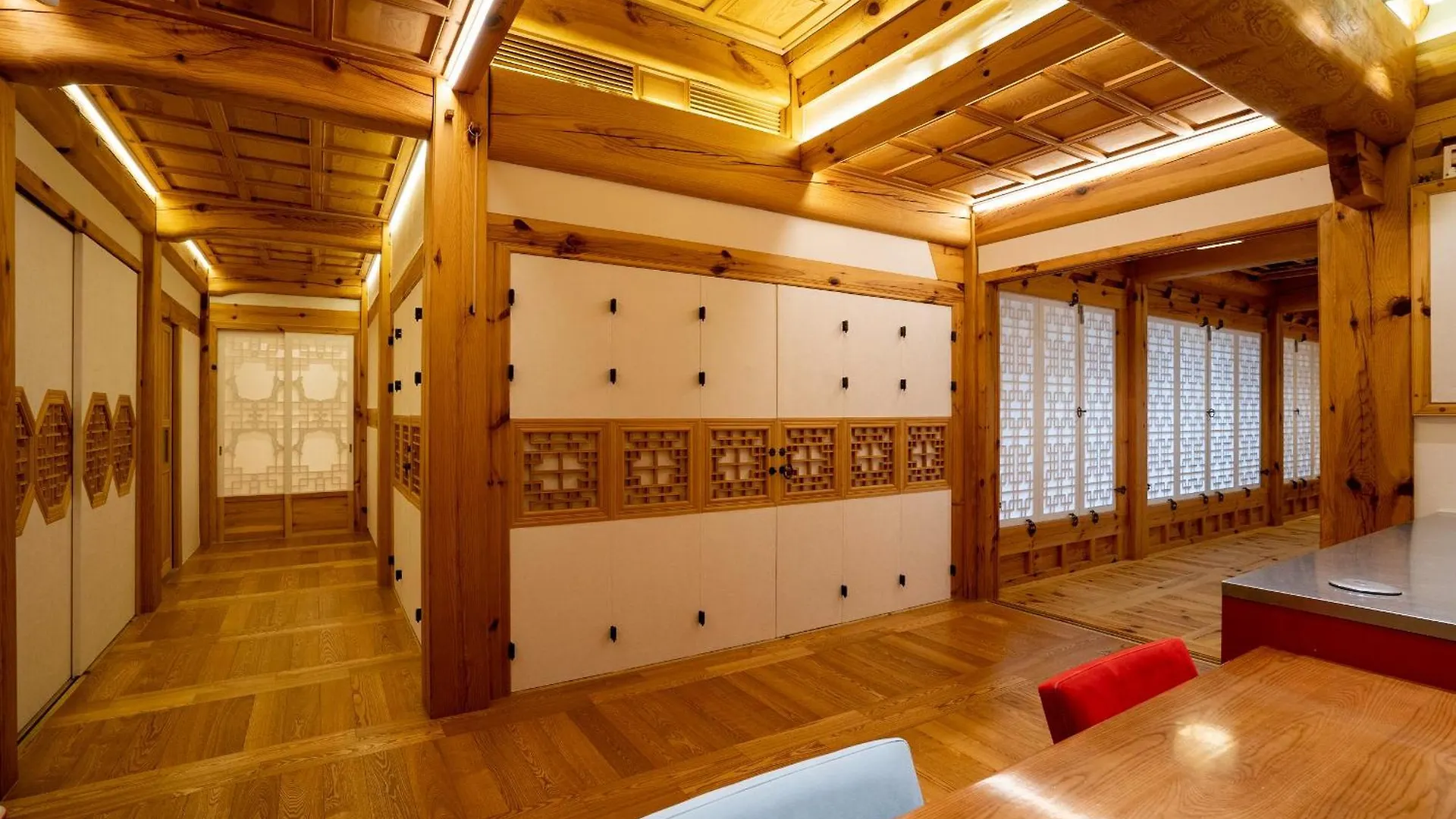 Sirakdang Hanok Apartment Seoul South Korea