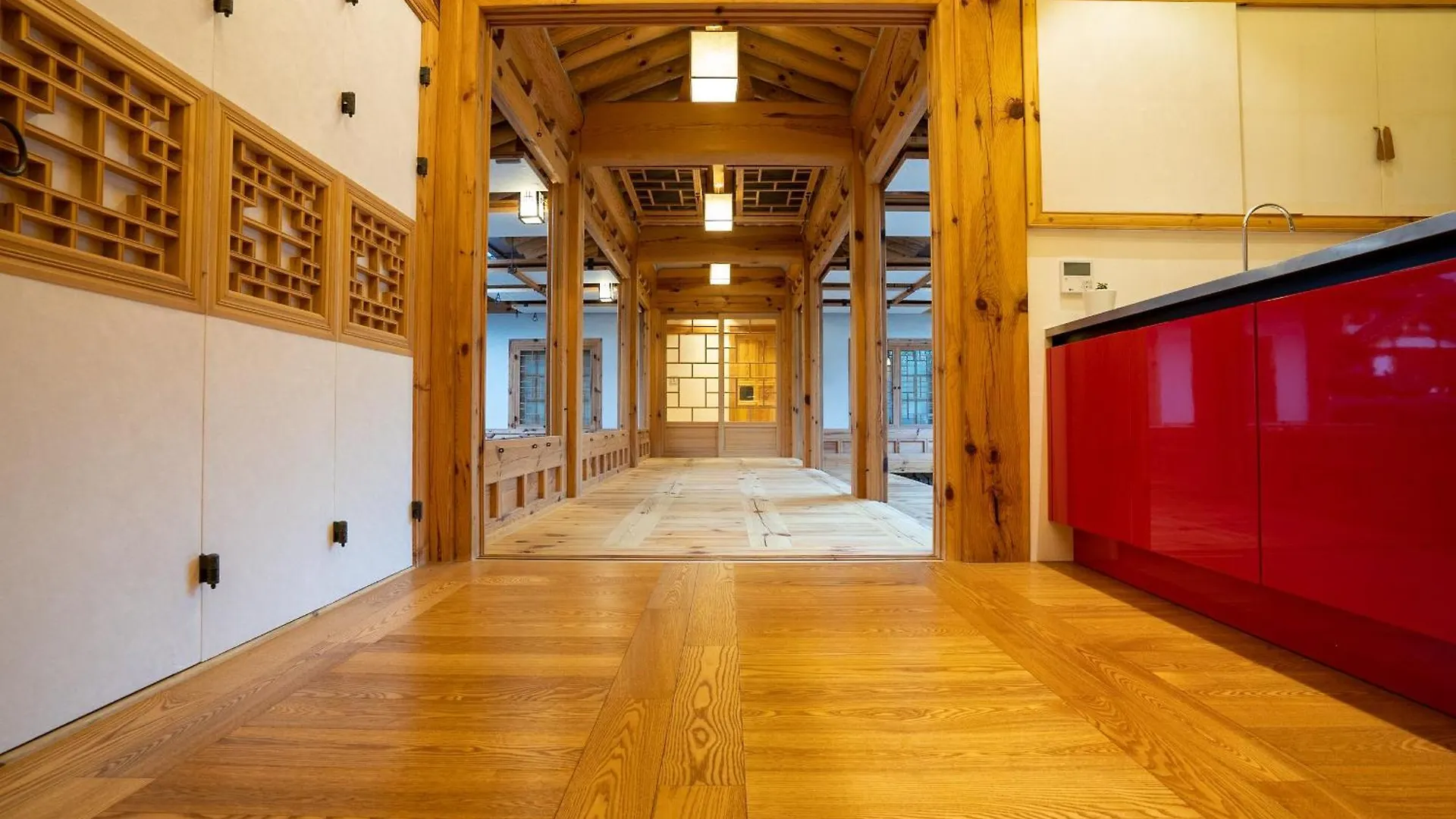 Sirakdang Hanok Apartment Seoul