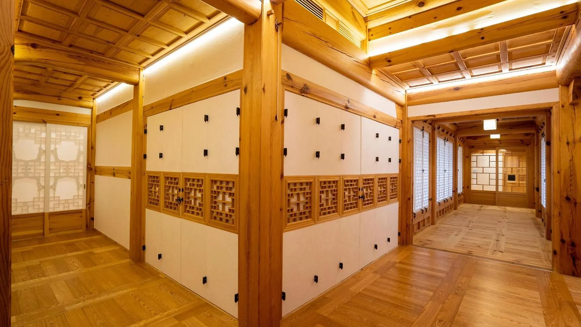 Sirakdang Hanok Apartment Seoul South Korea