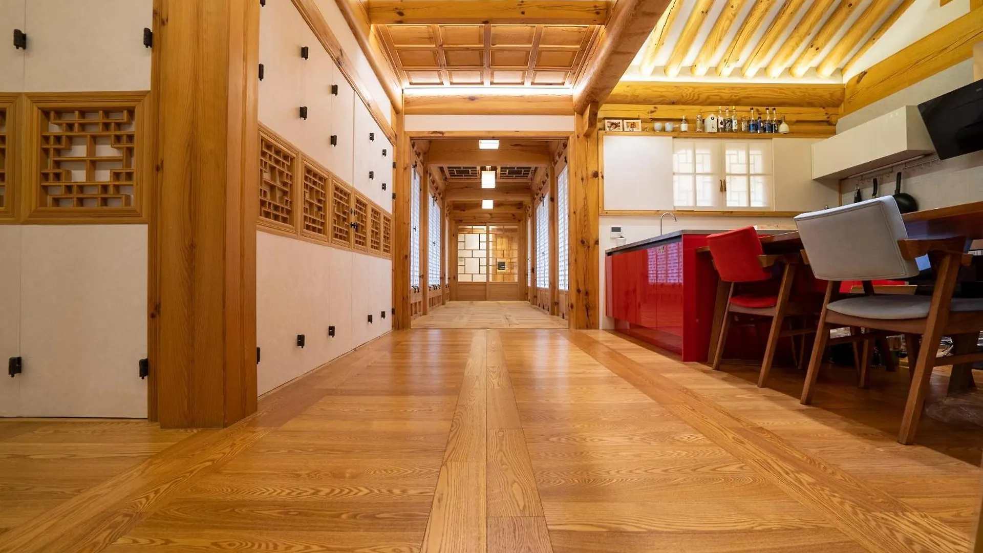 Sirakdang Hanok Apartment Seoul